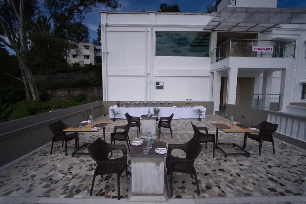 Hotel Peppers Yercaud Exterior foto